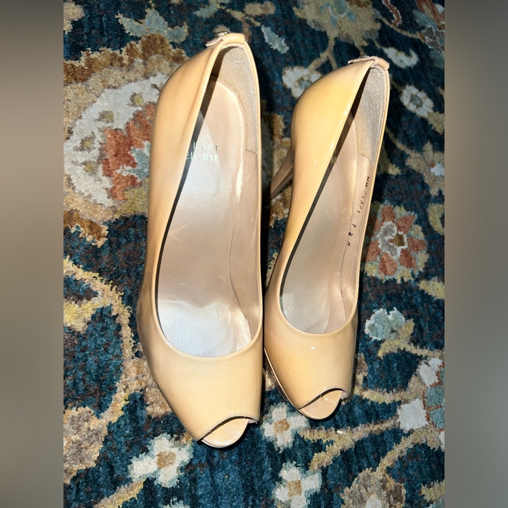 STUART WEITZMAN